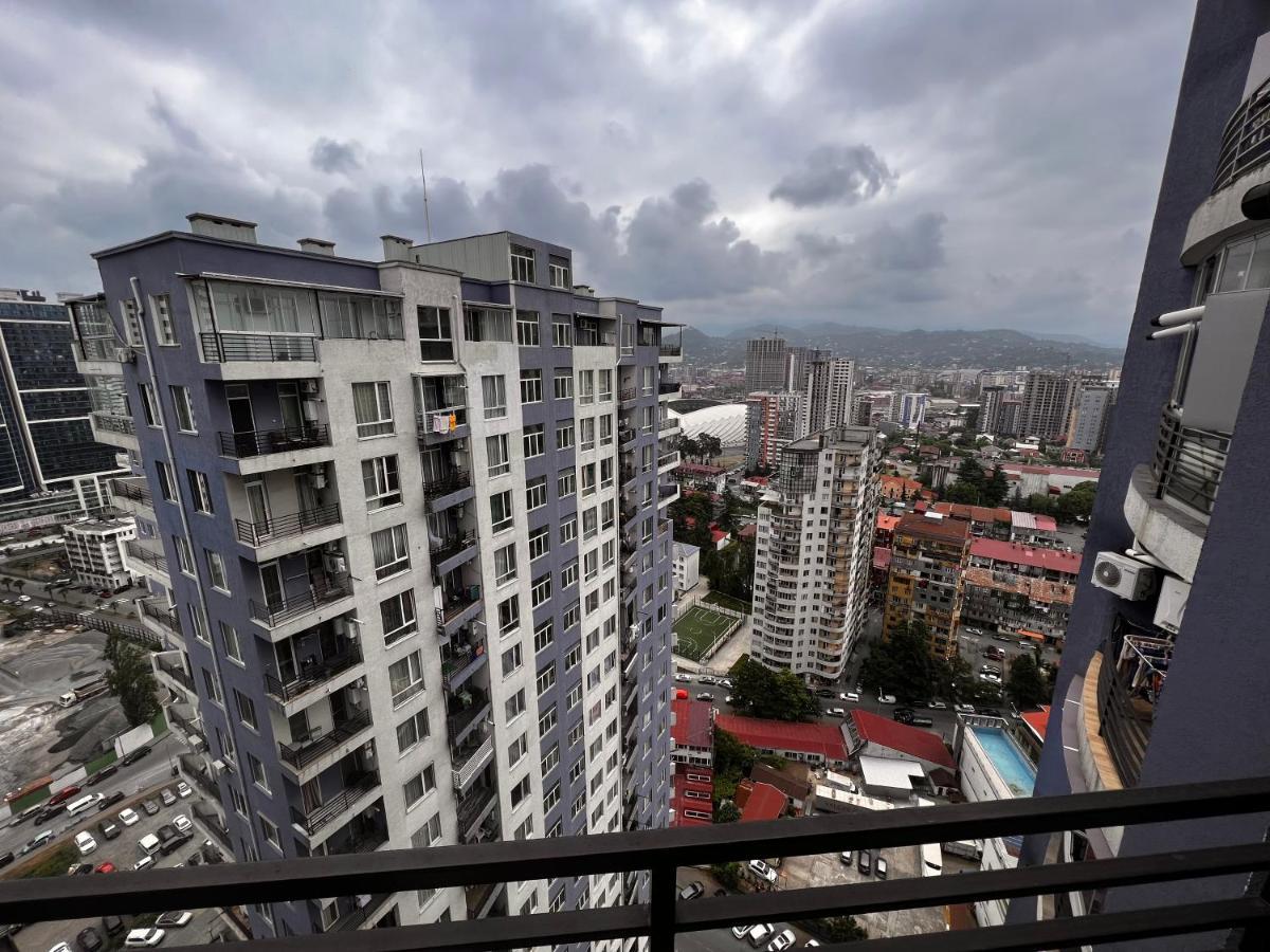 27 Floor Apartments Batumi Exterior foto